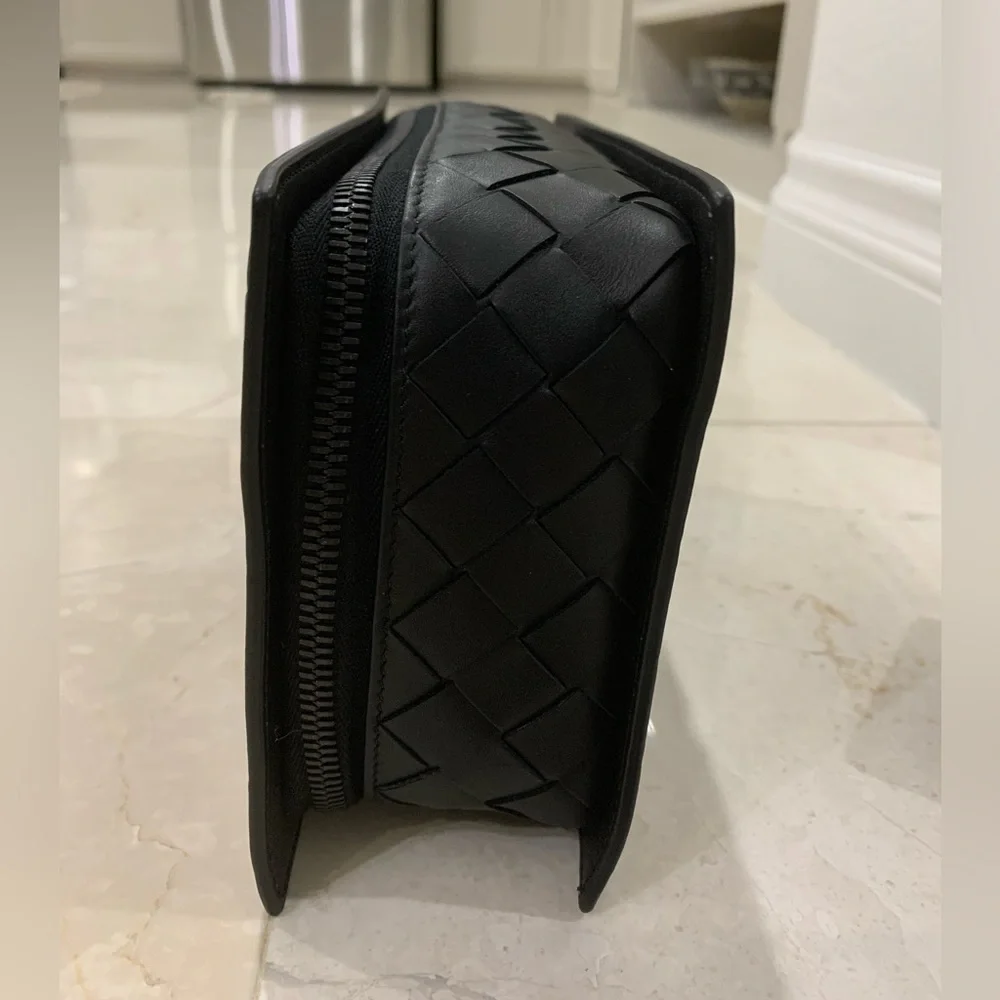 BOTTEGA VENETA ​Intrecciato Woven Leather Travel Case